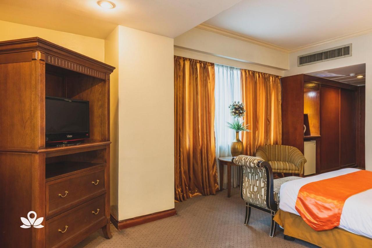 Zen Rooms Tiara Oriental Manila San Pedro Makati Exterior foto